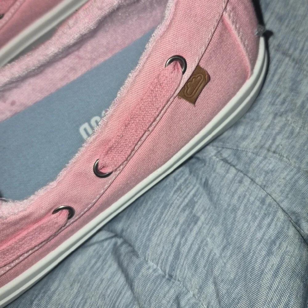 Project Cloud Women’s Pink Canvas Boat Shoes Size 9 Nwob